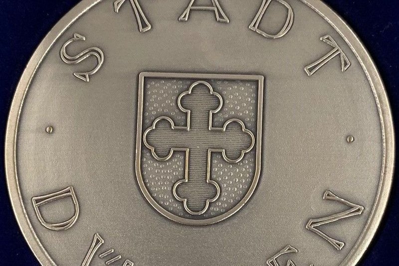 Das Bild zeigt die Sportplakette der Stadt Dülmen.