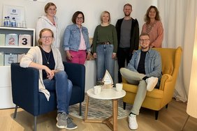 Mitarbeitende der Stadt Dülmen und des Caritasverbandes bieten gemeinsam ein Beratungsangebot im Ankerpunkt an. Foto: Stadt Dülmen