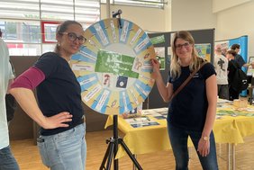 Auch die städtische Jugendberufshilfe stellte sich mit einem Stand vor.